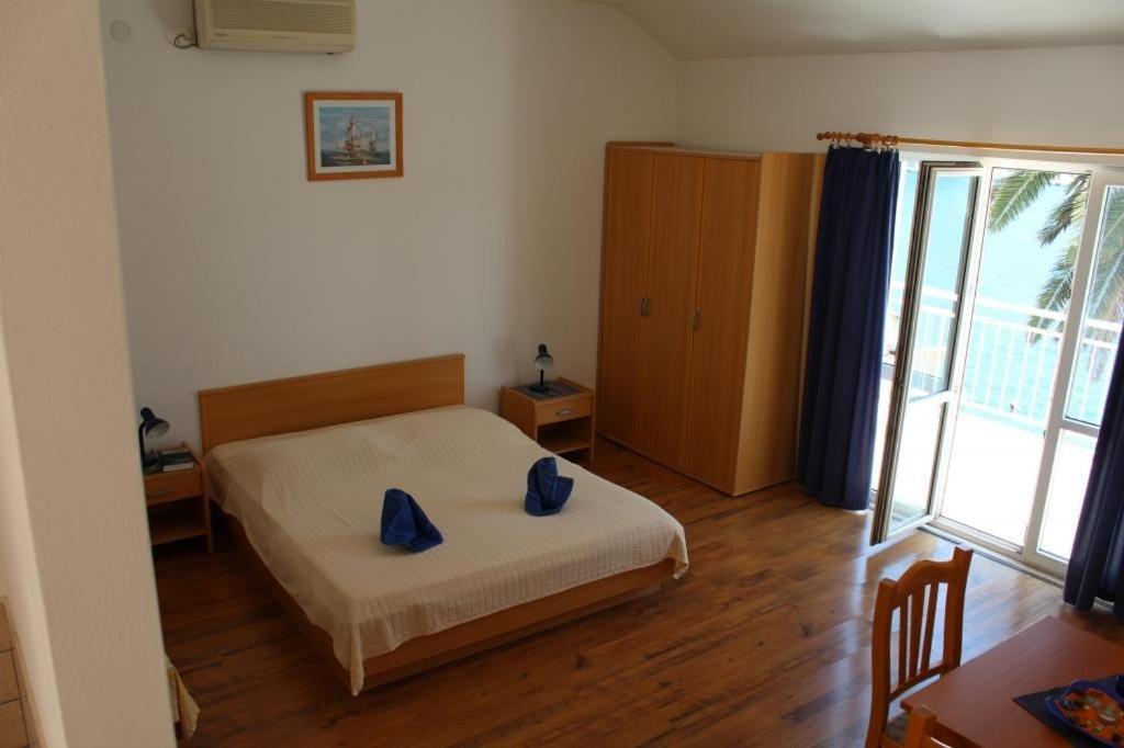 Apartment Lozica *